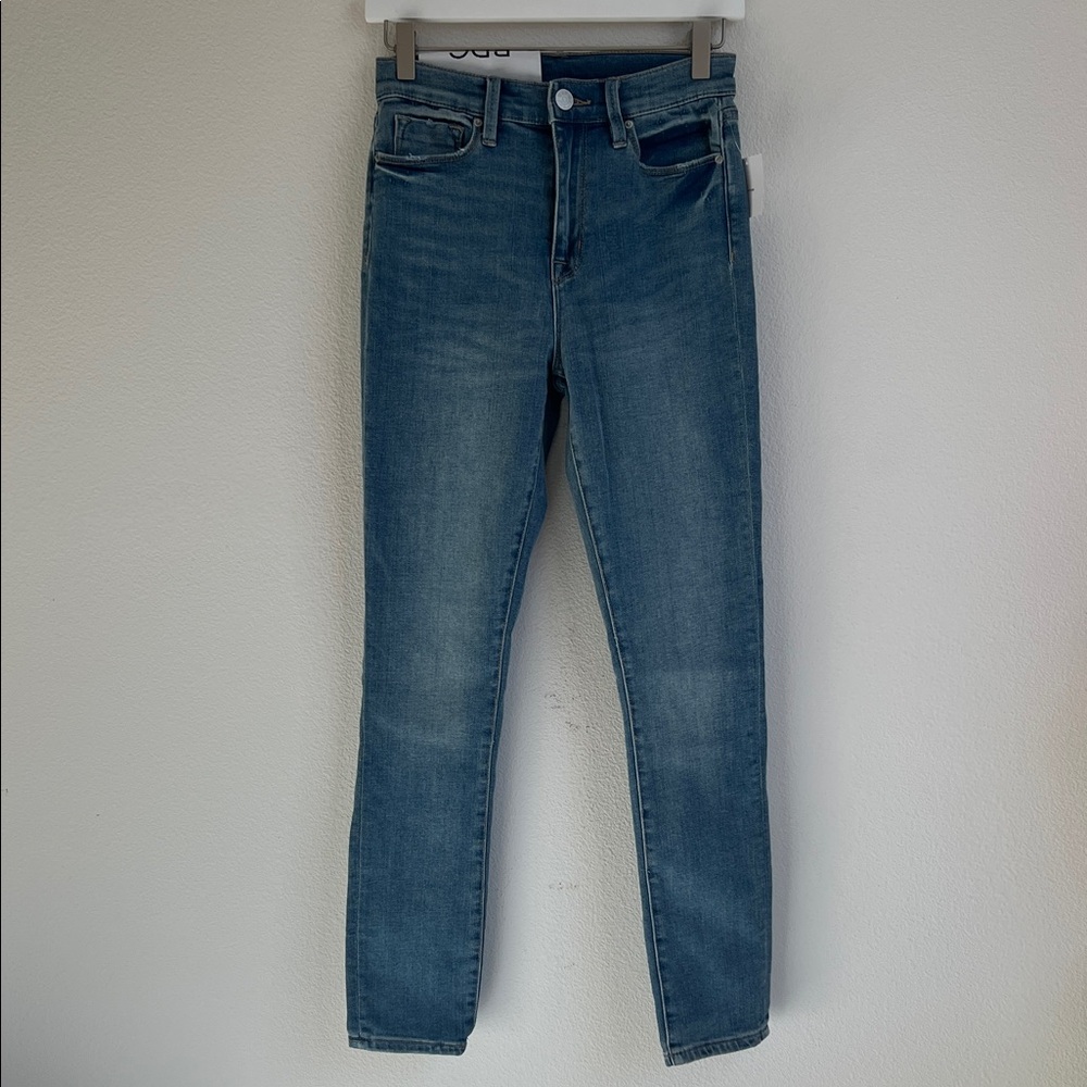 NEW BDG Urban Outfitters Twig High Rise Jeans